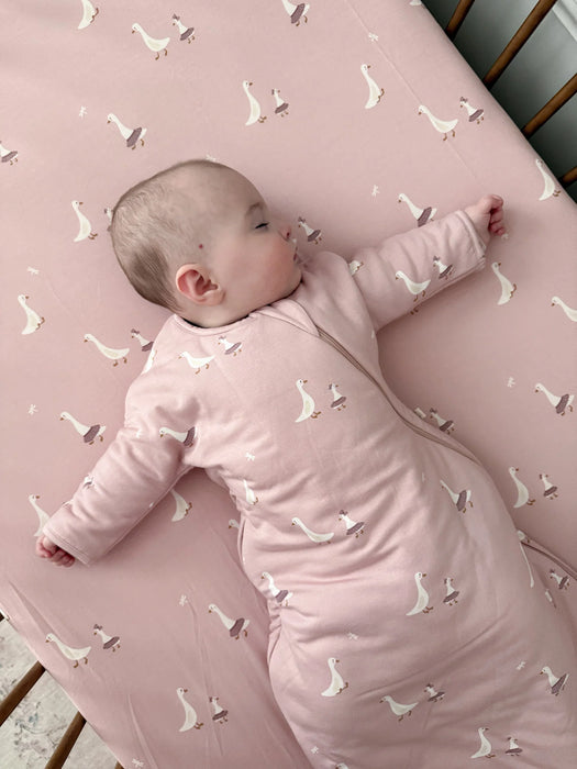 Gunamuna Tutu Goose Crib Sheet Pink