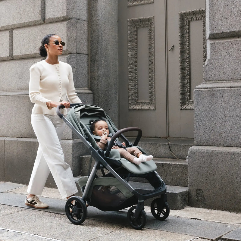 UPPAbaby  Kona Stroller -  Rowan - Graphite