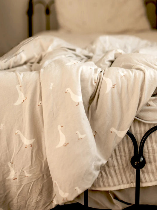 Gunamuna Goose Cloud Blanket