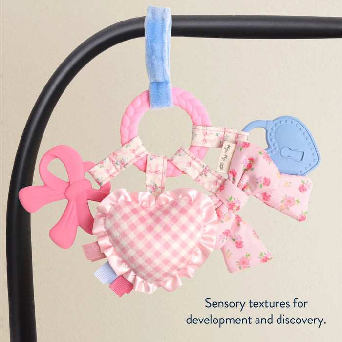 Itzy Ritzy Bitzy Busy Ring Bow