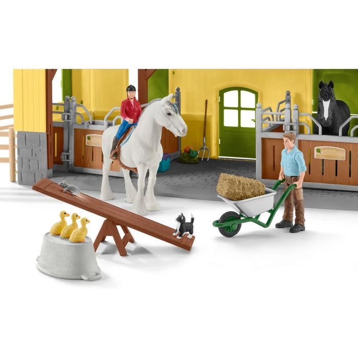 Schleich Farm World Horse Stable