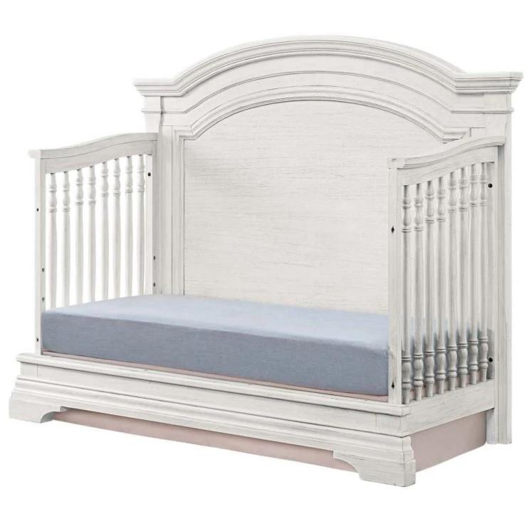 Westwood Olivia Arch-Top Crib