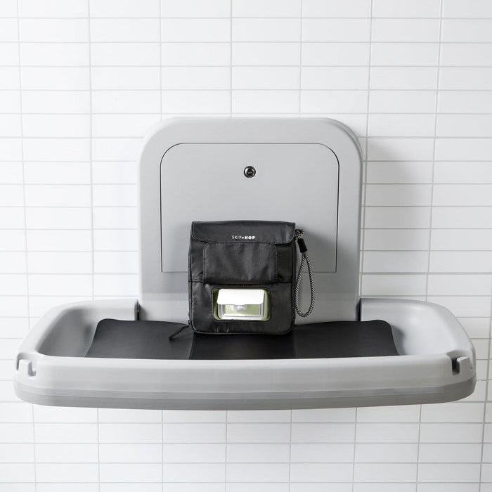 Skip Hop Clean Slate Changing Station Black