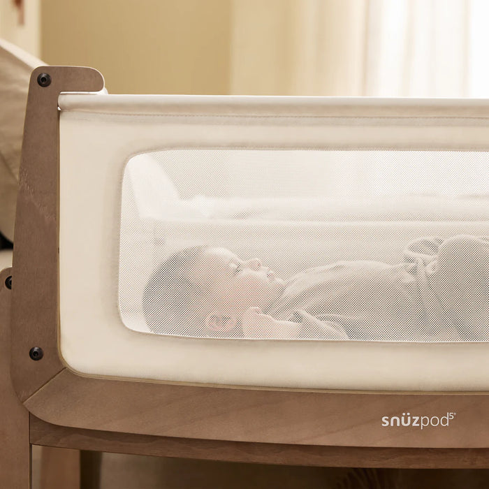 Snuz Pod Bedside Bassinet - Walnut