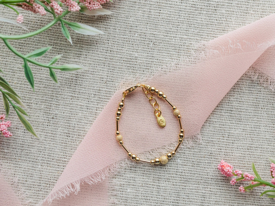 Cherished Moments Reese Gold-Plated Bracelet with Stardust Beads (SM)