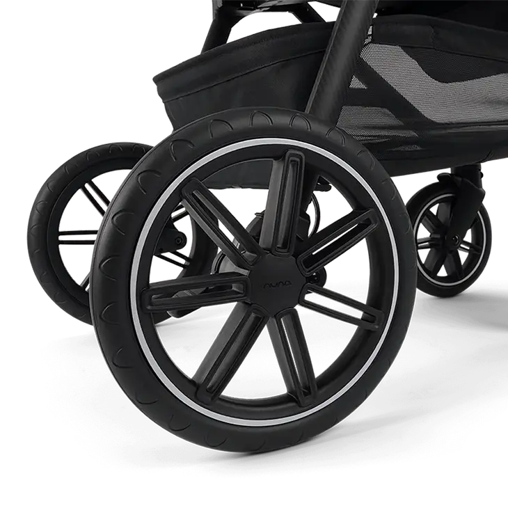Nuna Triv LX Caviar with Choc Leather