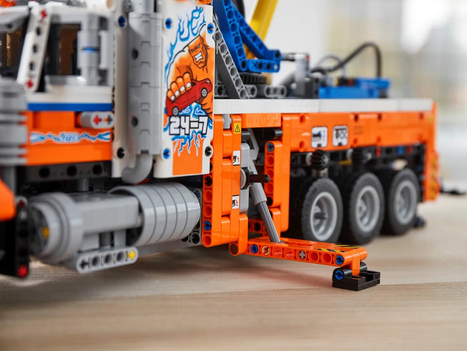 Lego Technic Heavy Duty Tow Truck