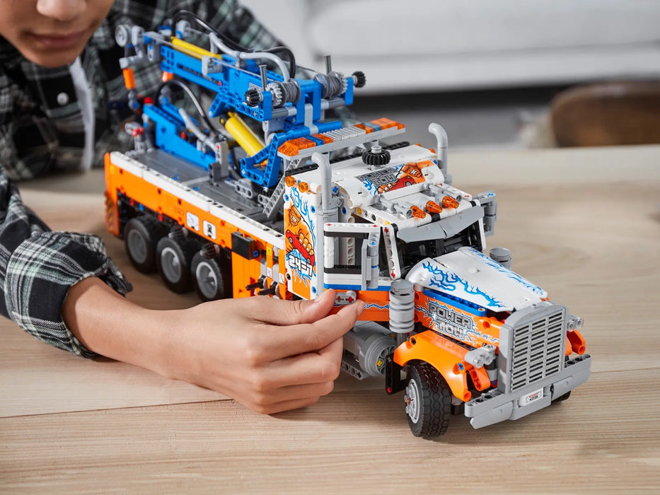 Lego Technic Heavy Duty Tow Truck