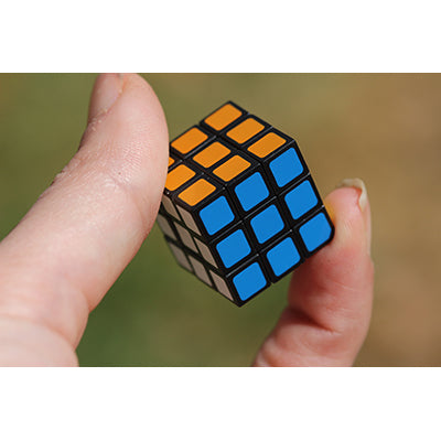 Super Impulse World's Smallest Rubik’s Cube